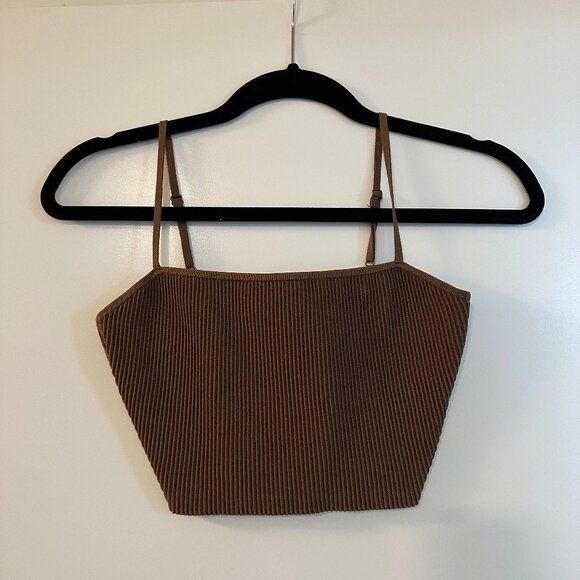 Aritzia Sculpt Knit Cropped Tank - Picture 1 of 3